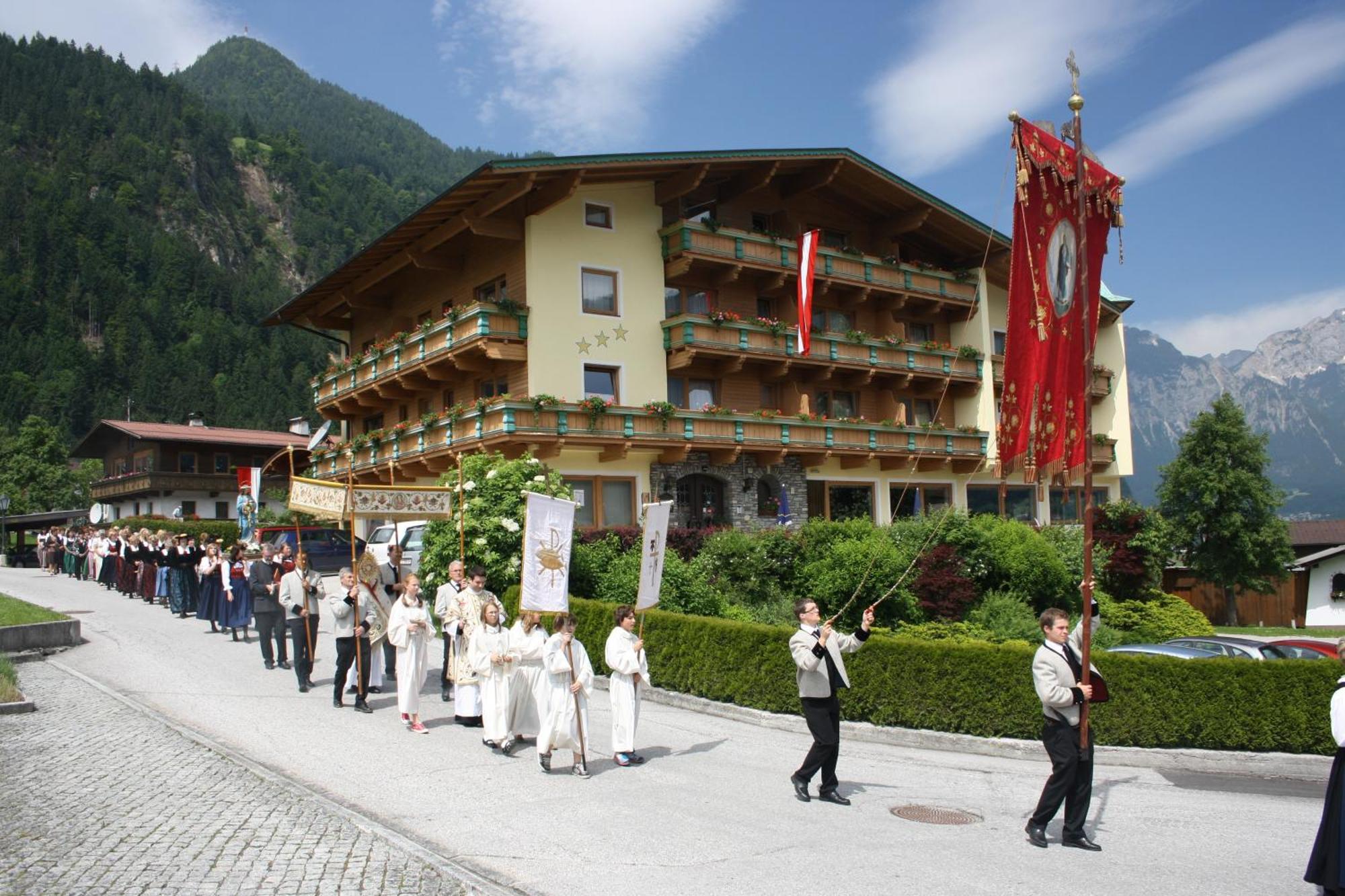 Hotel Gasthof Jaeger Zillertal Schlitters Luaran gambar