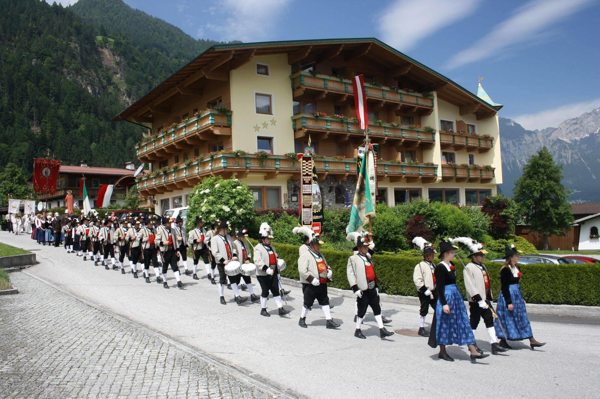 Hotel Gasthof Jaeger Zillertal Schlitters Luaran gambar